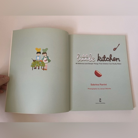 Little Kitchen: 40 Delicious & Simple Things
That Children Can Make Cookbook - Picture 3 of 9